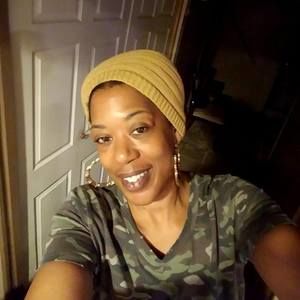 Meet your Posher, Kimberly